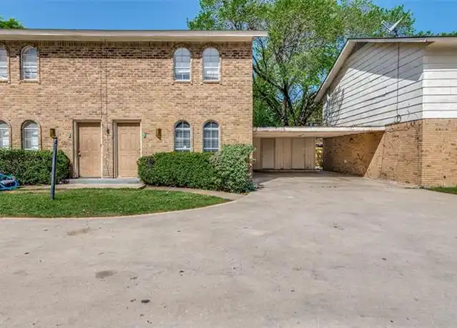 Property at 1728 W Sanford St Unit C, Arlington, TX, 76012, 1 bed, 1.5 baths, [object Object]