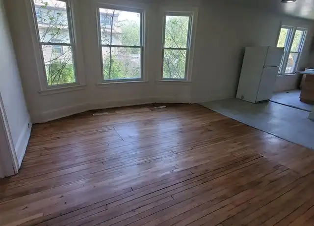 Property at 223 E Burleigh St #225, Milwaukee, WI, 53212, 4 beds, 1 bath, [object Object]