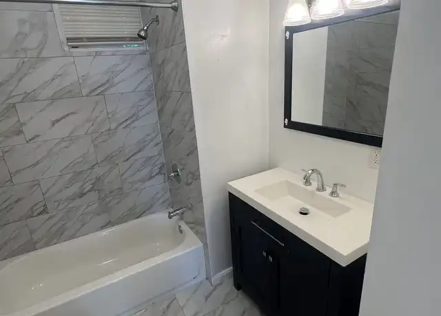 Property at 232 Newhall St, New Haven, CT, 06511, 3 beds, 1 bath, [object Object]