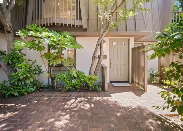 Property at 917 Hough Ave #2, Lafayette, CA, 94549, 2 beds, 1.5 baths, [object Object]