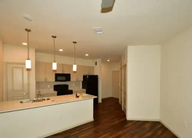 Property at 2126 Goodrich Ave Unit 1018, Austin, TX, 78704, 1 bed, 1 bath, [object Object]