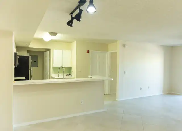 Property at 2600 S University Dr #211, Davie, FL, 33328, 2 beds, 2 baths, [object Object]