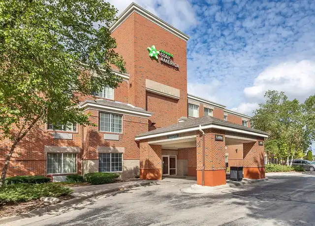 Property at Milwaukee - Brookfield - 325 N Brookfield Rd, Brookfield, WI, 53045, 0 beds, 1 bath, [object Object]
