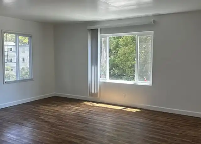 Property at 1500 Forest View Ave Unit 1, Burlingame, CA, 94010, 1 bed, 1 bath, [object Object]