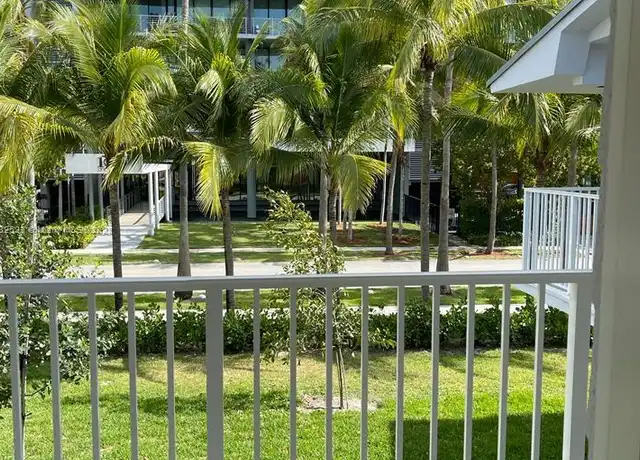Property at 100 Sunrise Dr #25, Key Biscayne, FL, 33149, 1 bed, 1 bath, [object Object]