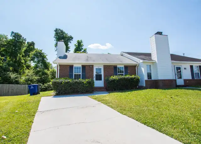 Property at 122 Creekview Dr, Jacksonville, NC, 28540, 2 beds, 2 baths, [object Object]