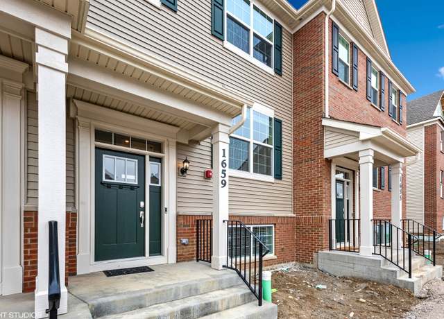 Photo of 1659 BENTZ Way Unit 1659, Batavia, IL 60510