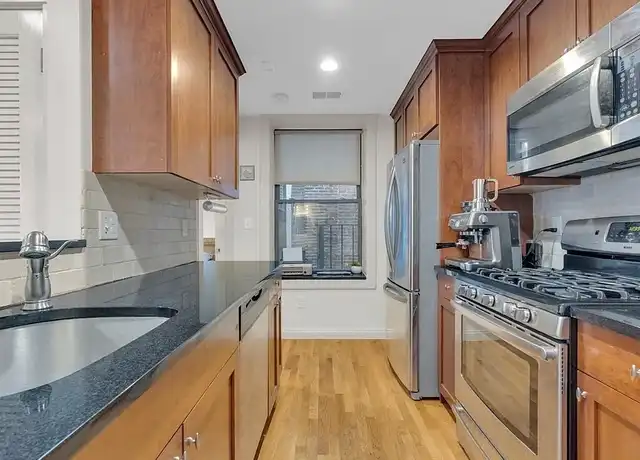 Property at 465-469 Hanover St Unit 3R, Boston, MA, 02113, 1 bed, 1 bath, [object Object]