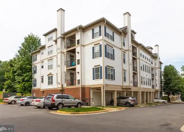 Property at 4191 Lochleven Trl #302, Fairfax, VA, 22030, 2 beds, 2 baths, [object Object]