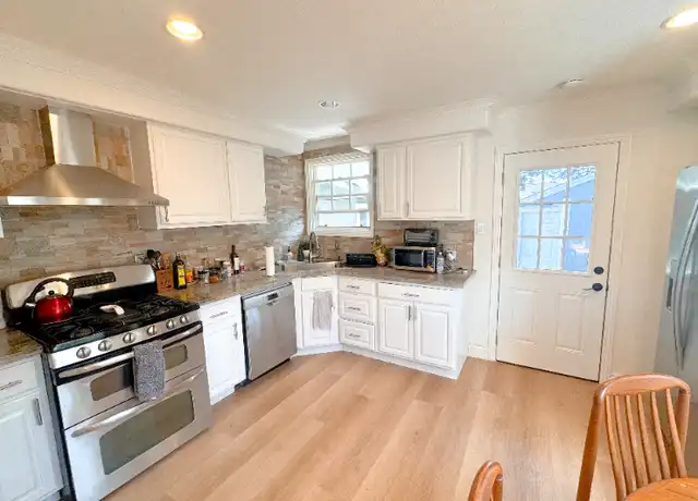Property at 1532 Cypress Ave, San Mateo, CA, 94401, 1 bed, 1 bath, [object Object]