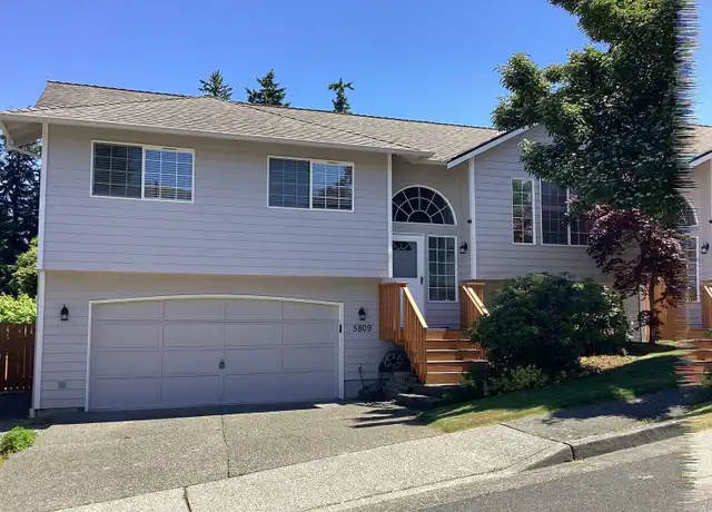 Property at 5809 11th Ave W, Everett, WA, 98203, 4 beds, 2.5 baths, [object Object]