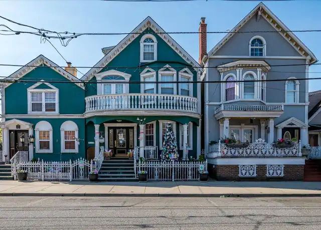 Property at 425 Warren St Unit 2, Harrison, NJ, 07029, 2 beds, 1 bath, [object Object]