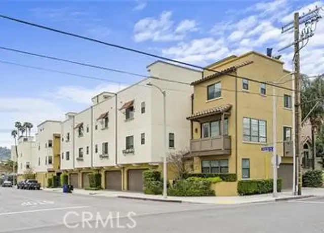 Property at 10831 W Riverton Ct, North Hollywood, CA, 91602, 3 beds, 4 baths, [object Object]