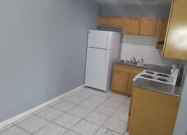 Property at 5325 NW 21st Ct, Lauderhill, FL, 33313, 2 beds, 1 bath, [object Object]
