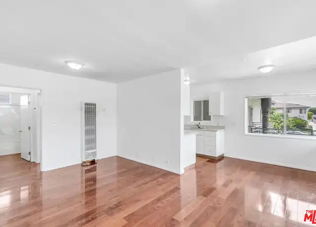 Property at 917 N Cedar St Unit 3, Inglewood, CA, 90302, 1 bed, 1 bath, [object Object]