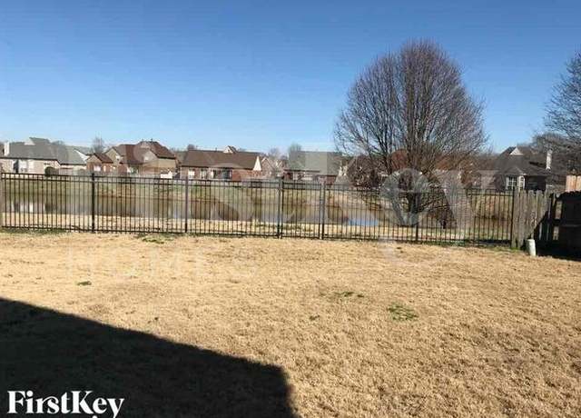 Photo of 5040 Wolfchase Farms Pkwy, Bartlett, TN 38002