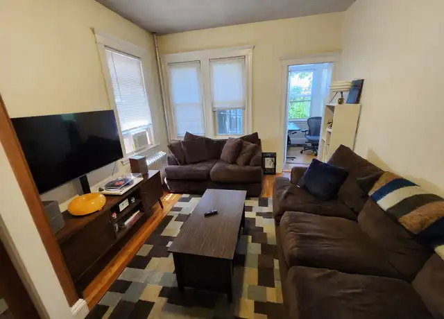 Property at 11 Melvin Ave Unit 1, Brighton, MA, 02135, 2 beds, 1 bath, [object Object]