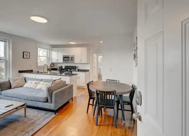 Property at 311 W Trinity Ave Unit 4, Durham, NC, 27701, 1 bed, 1 bath, [object Object]