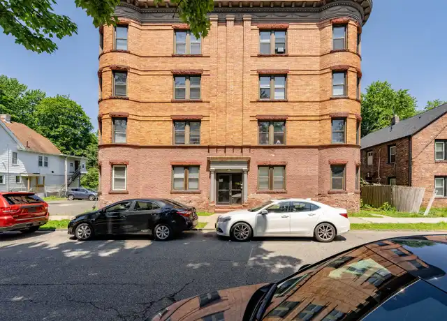 Property at 92 Woodside Ter Unit 3L, Springfield, MA, 01108, 3 beds, 1 bath, [object Object]