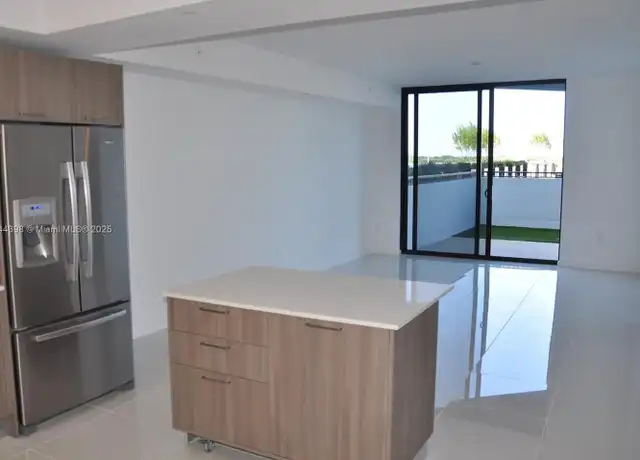 Property at 5300 NW 85th Ave #310, Doral, FL, 33166, 1 bed, 1 bath, [object Object]