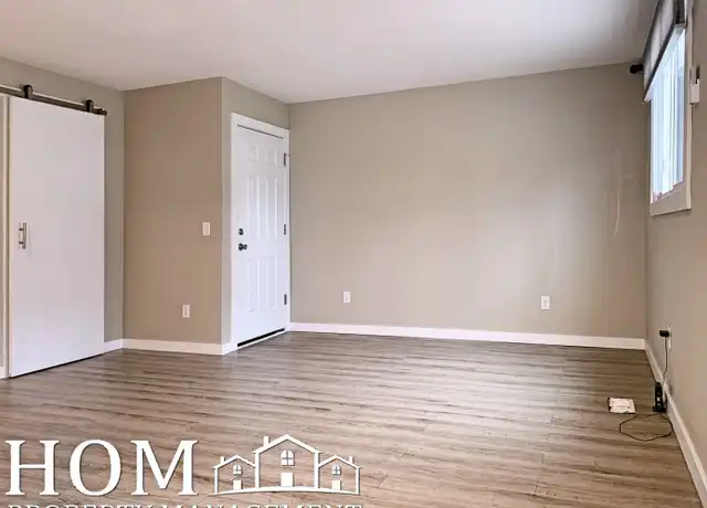 Property at 107 Grove St, Mankato, MN, 56001, 1 bed, 1 bath, [object Object]