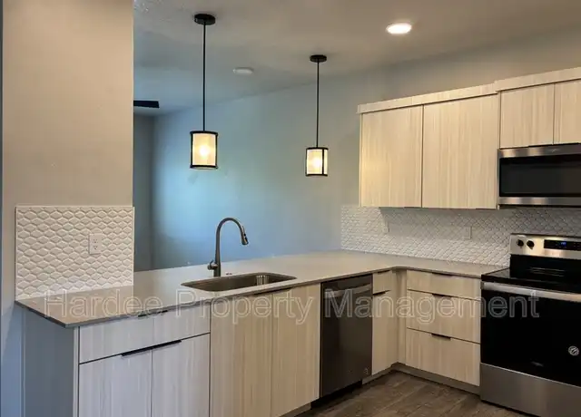 Property at 3711 S Council Spring Rd Unit 303, Boise, ID, 83716, 1 bed, 1 bath, [object Object]
