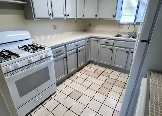 Property at 2301 N Northway Ave Unit AL2301-11, Tucson, AZ, 85716, 1 bed, 1 bath, [object Object]