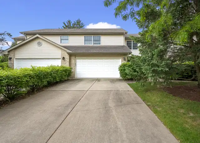 Property at 1015 Claremont Dr Unit 1015, Downers Grove, IL, 60516, 3 beds, 2.5 baths, [object Object]