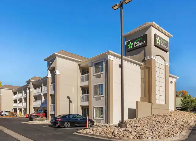 Property at Denver - Cherry Creek - 4444 Leetsdale Dr, Glendale, CO, 80246, 0 beds, 1 bath, [object Object]