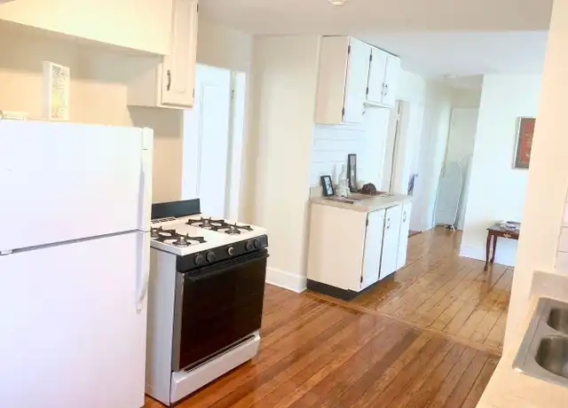 Property at 64 Furnace St Rm 2, Providence, RI, 02903, 3 beds, 1 bath, [object Object]