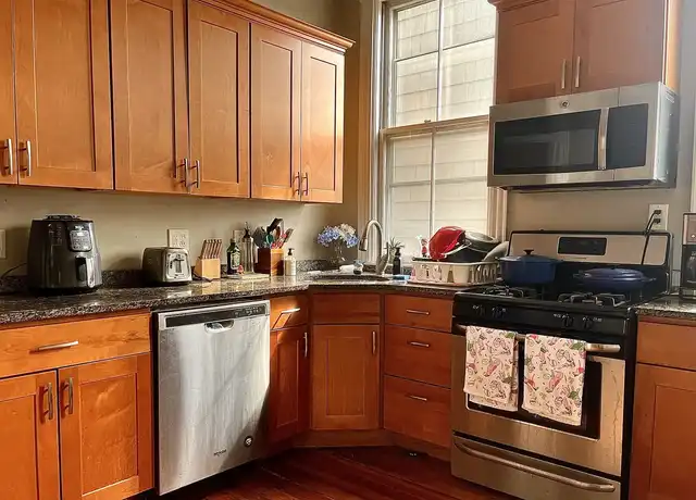 Property at 537 E 6th St Unit 2, Boston, MA, 02127, 3 beds, 1 bath, [object Object]