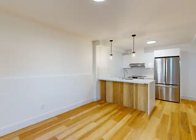 Property at 767 6th Ave Unit 10, San Francisco, CA, 94118, 2 beds, 1 bath, [object Object]