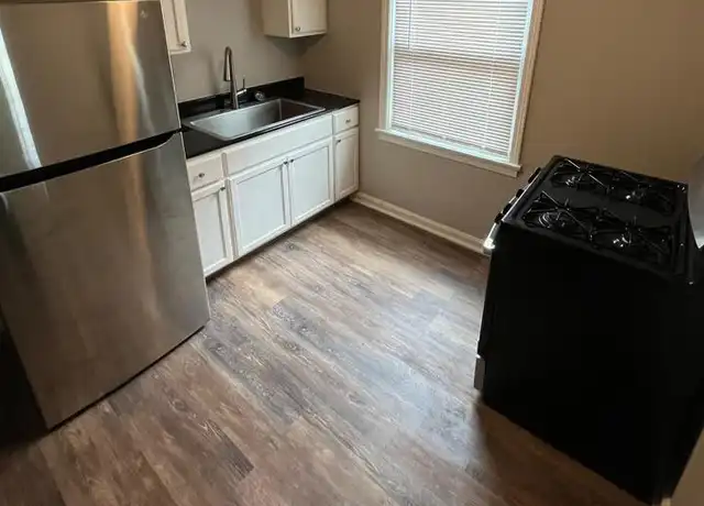 Property at 1607 Algonquin Pkwy Unit 1, Louisville, KY, 40210, 1 bed, 1 bath, [object Object]