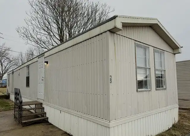 Property at 465 S National Rd, Columbus, IN, 47201, 2 beds, 1 bath, [object Object]