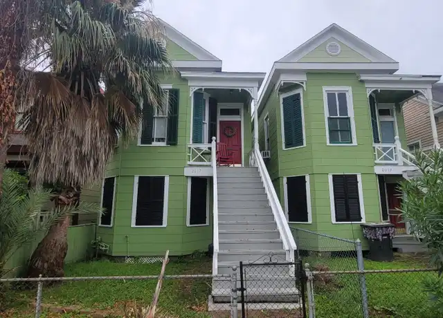 Property at 2017 Avenue M 1/2 Unit down, Galveston, TX, 77550, 1 bed, 1 bath, [object Object]