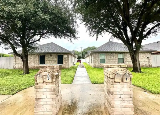 Property at 2206 Moonlight Ln, Edinburg, TX, 78541, 2 beds, 2 baths, [object Object]