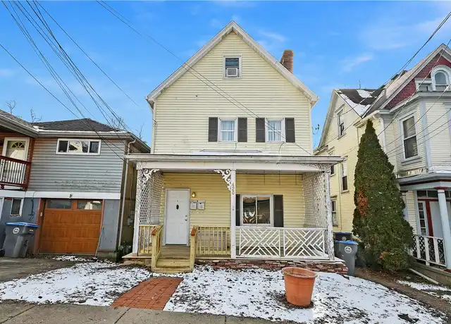 Property at 420 School St #1, Verona, PA, 15147, 2 beds, 1 bath, [object Object]