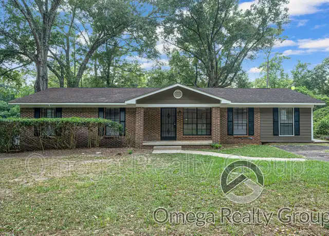 Property at 3100 Brookline Dr W, Mobile, AL, 36693, 3 beds, 2 baths, [object Object]