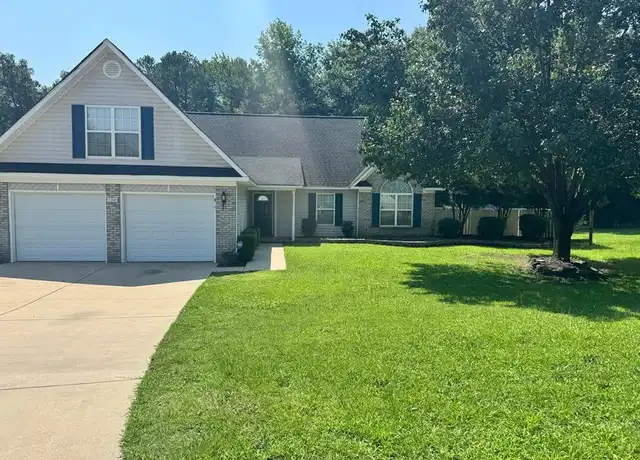 Property at 130 Hosta Dr, Raeford, NC, 28376, 3 beds, 2 baths, [object Object]