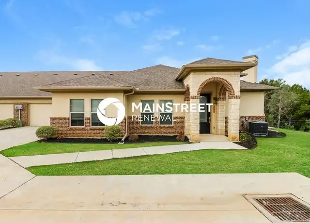 Property at 8811 Creek Run Rd #102, Fort Worth, TX, 76120, 3 beds, 2 baths, [object Object]
