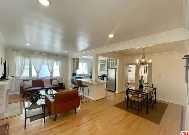 Property at 1030 4th St, Santa Monica, CA, 90403, 2 beds, 1 bath, [object Object]