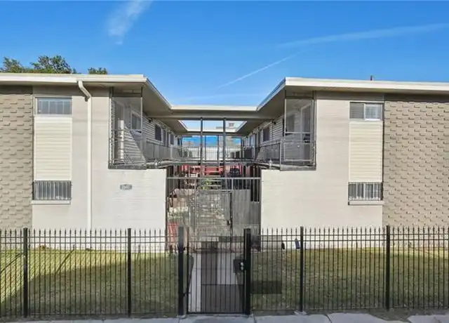 Property at 2601 Carondelet St Unit D, New Orleans, LA, 70130, 1 bed, 1 bath, [object Object]