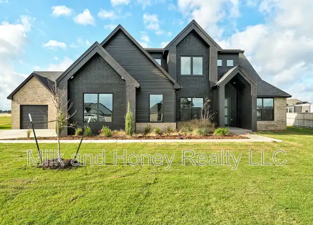 Property at 2101 Dax Ln, Norman, OK, 73072, 3 beds, 3 baths, [object Object]
