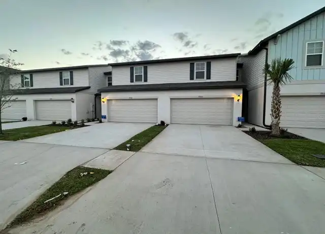 Property at 7735 Momentum Pkwy, Wesley Chapel, FL, 33545, 3 beds, 2.5 baths, [object Object]