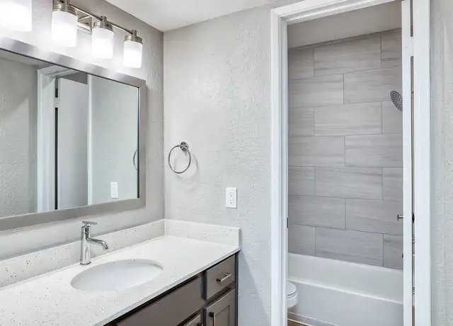 Photo of 5225 E Thomas Rd, Phoenix, AZ 85018
