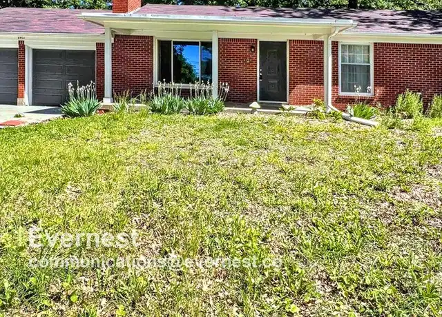 Property at 8954 Leeds Rd, Kansas City, MO, 64129, 3 beds, 2 baths, [object Object]