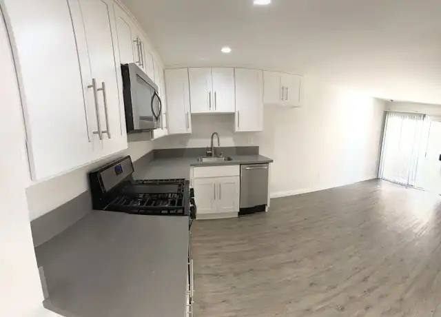 Property at 3760 Midvale Ave Unit 104, Los Angeles, CA, 90034, 1 bed, 1 bath, [object Object]