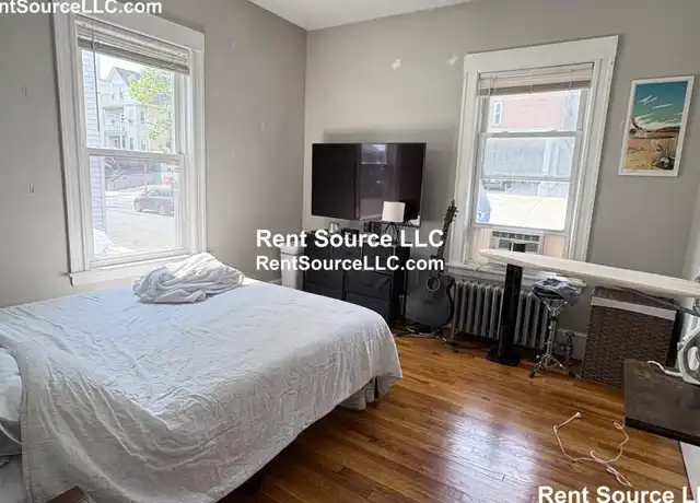 Property at 271 Highland Ave, Somerville, MA, 02143, 3 beds, 1 bath, [object Object]