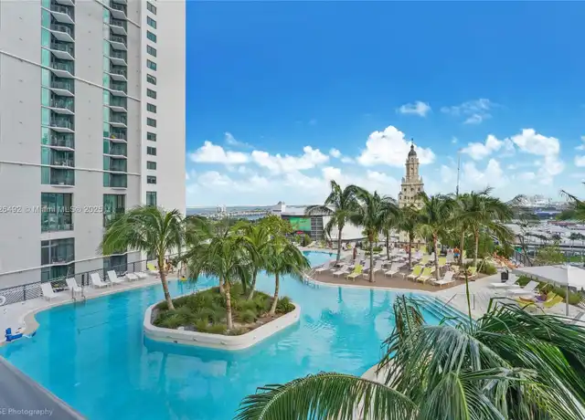 Property at 601 NE 1st Ave #3904, Miami, FL, 33132, 1 bed, 1 bath, [object Object]