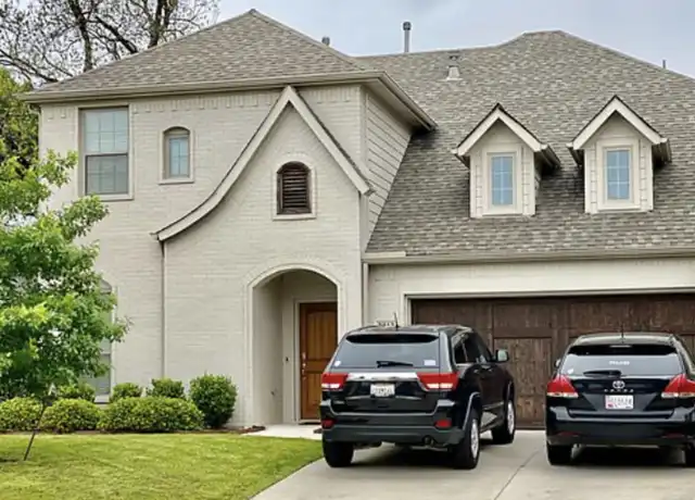 Property at 2813 Townsend Dr, Fort Worth, TX, 76110, 4 beds, 3.5 baths, [object Object]